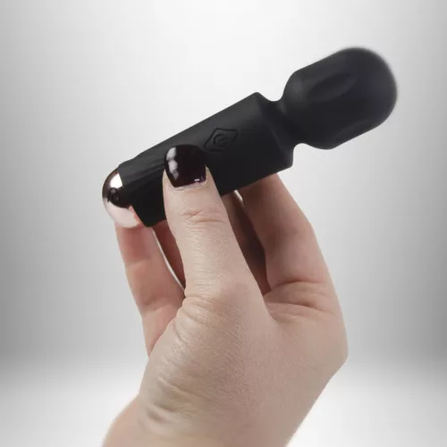 Rechargeable Mini Wand - Black Tulip